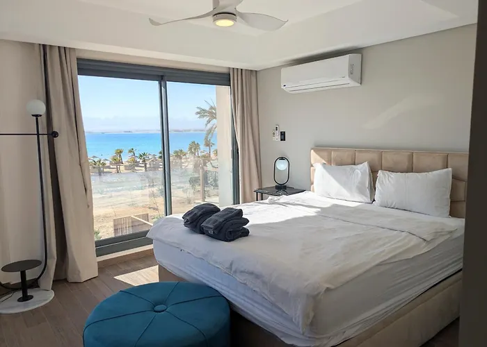 Supreme Beachfront 3br Soma Bay With Garden * Gurdaka